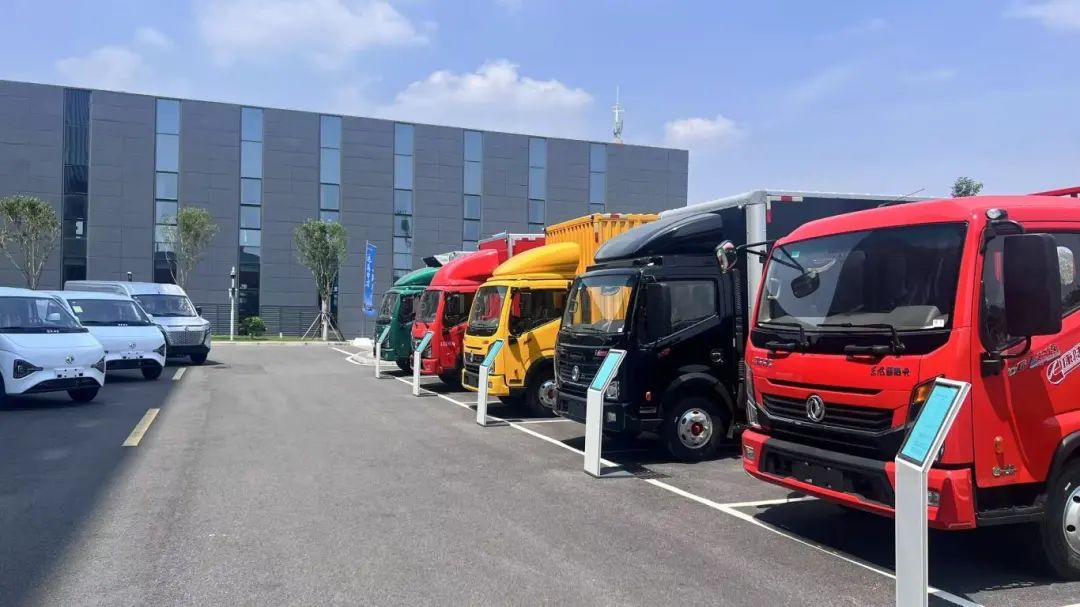 东风轻发ZD25发动机,高效运营的可靠之选(图2) 图片