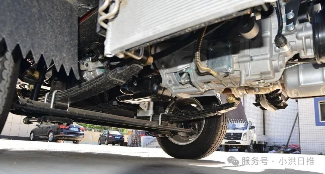 后双胎首选小卡东风小霸王W16:小微物流的“装货小能手”(图5) 图片