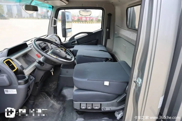 四川东风货车4S店强烈推荐康明斯185马力+超强承载能力,东风康陆威这款新车可太强了(图5)