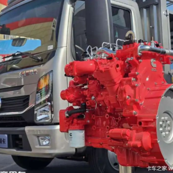 四川东风货车4S店强烈推荐康明斯185马力+超强承载能力,东风康陆威这款新车可太