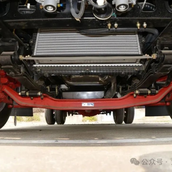 东风凯普特ZD25排半新星上市:170马力+3.85米巨能装,城配运输新标杆!